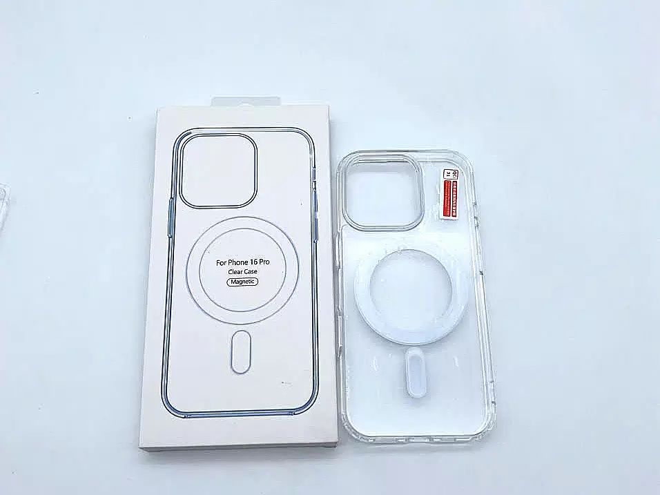 Ốp lưng Clear Case Magnetic trong suốt dành cho iPhone 16 Pro