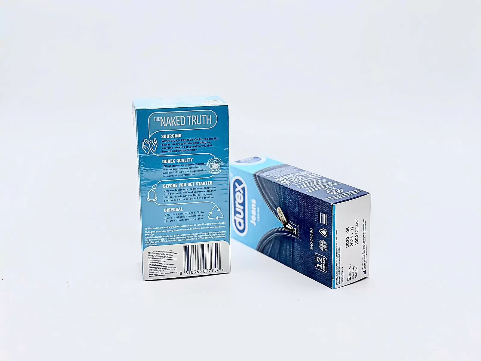 Bao cao su Durex Jeans Easy On giúp giảm ma sát, hỗ trợ cuộc yêu mượt mà